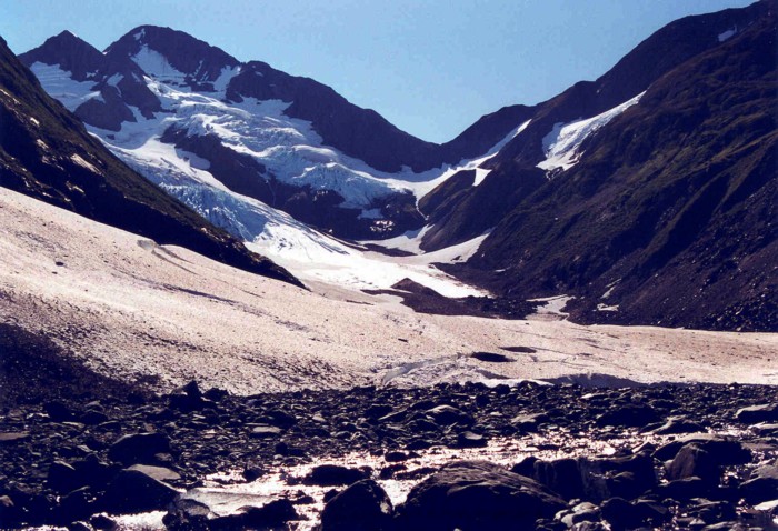 Byron Glacier, nearby Portage Glacier